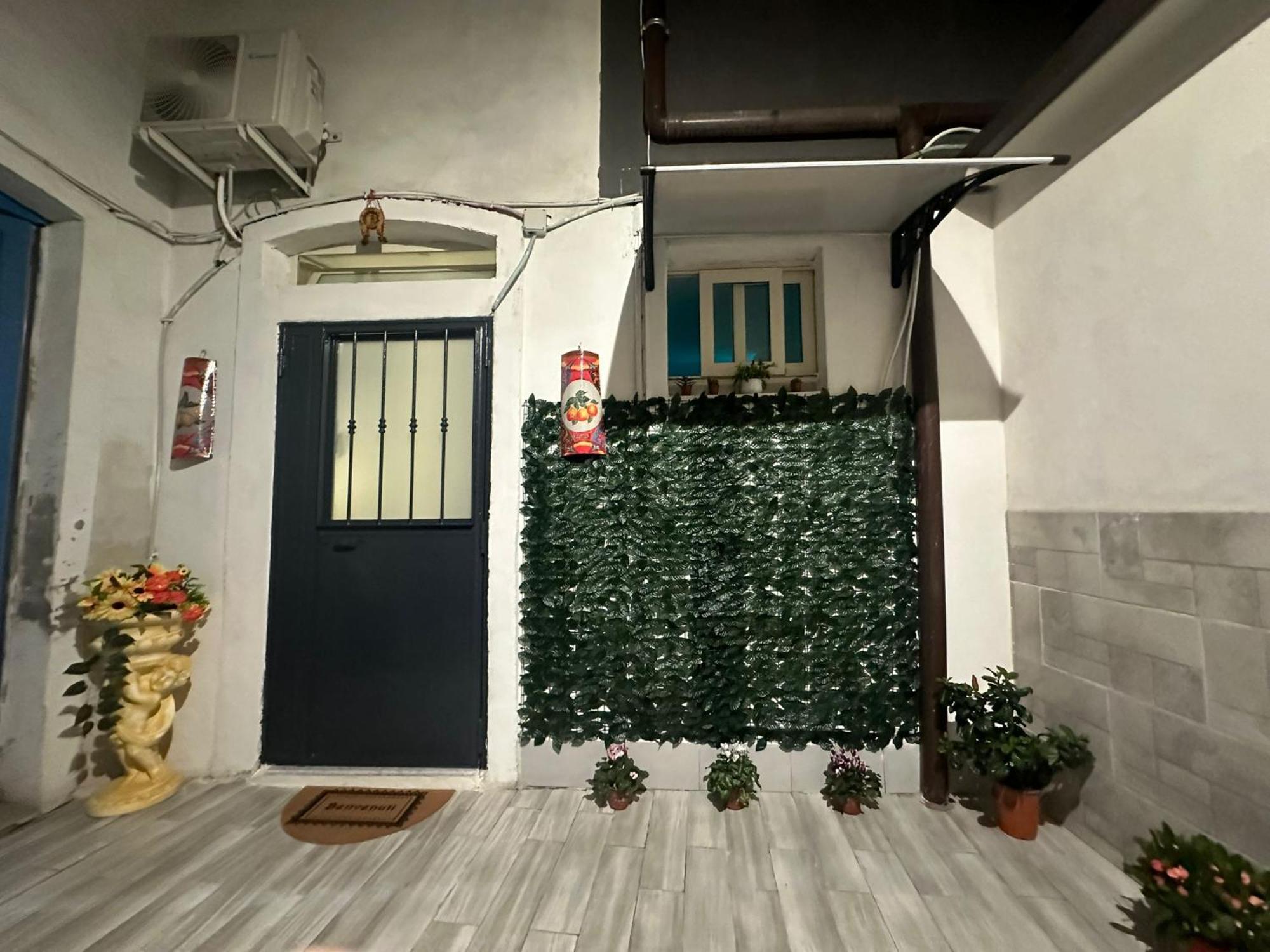 דירות קטאניה House Luroke מראה חיצוני תמונה